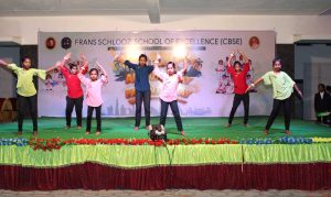 Annual Day @Frans Schlooz, Vpet